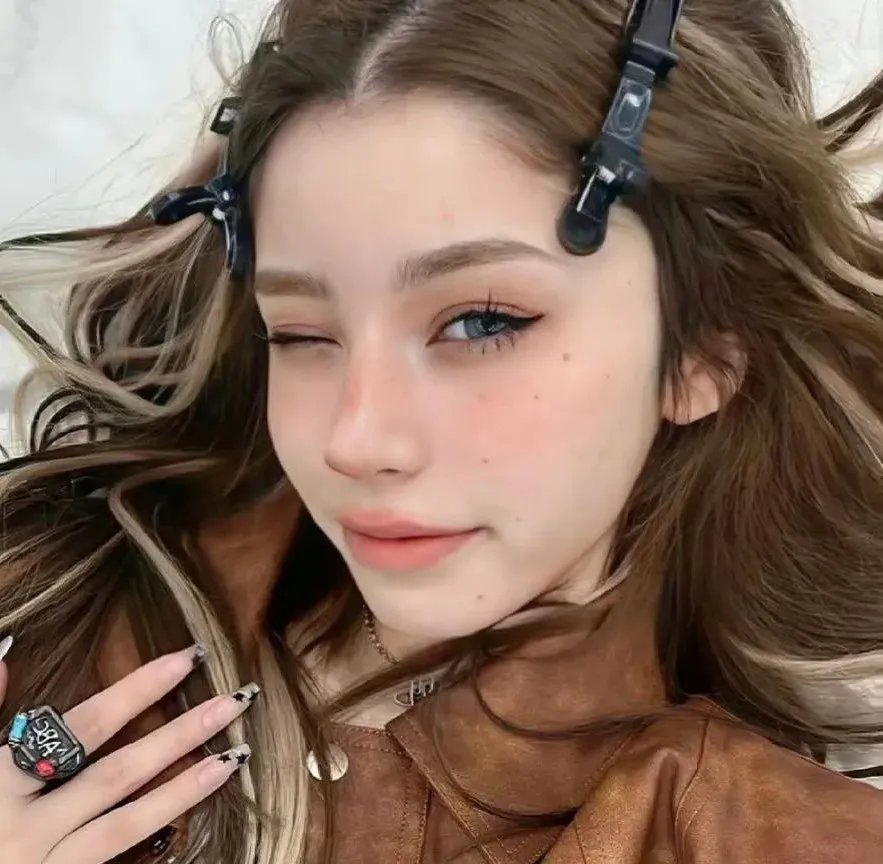 失眠男女